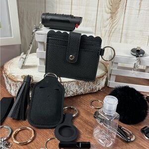 Black Scalloped Card Holder Keychain Set 19 pieces